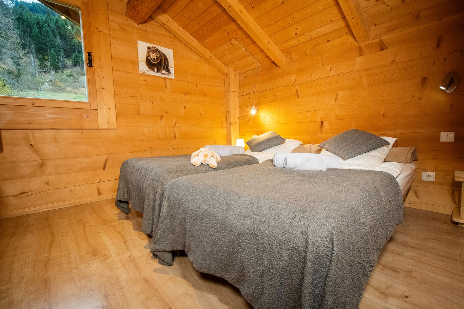 Autre vue de la chambre à Châtel